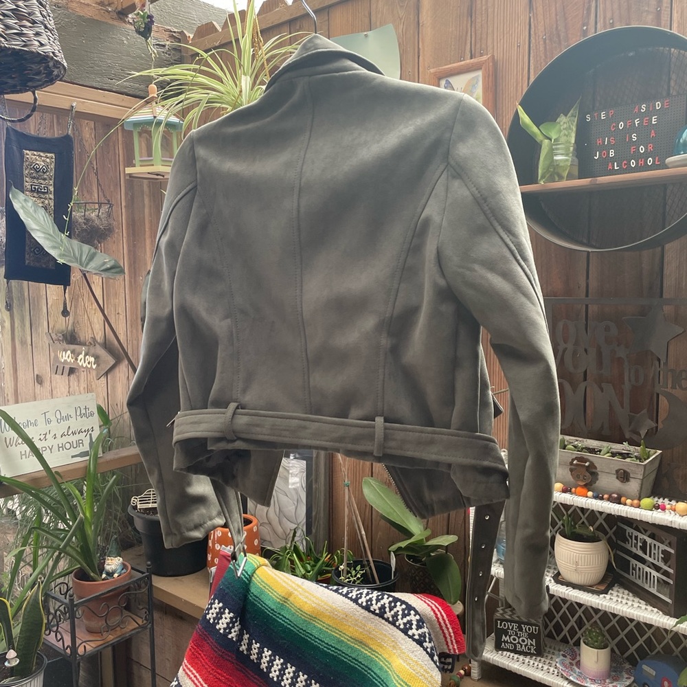 Gray Suede Jacket With Removable/Adjustable Belt - image 3